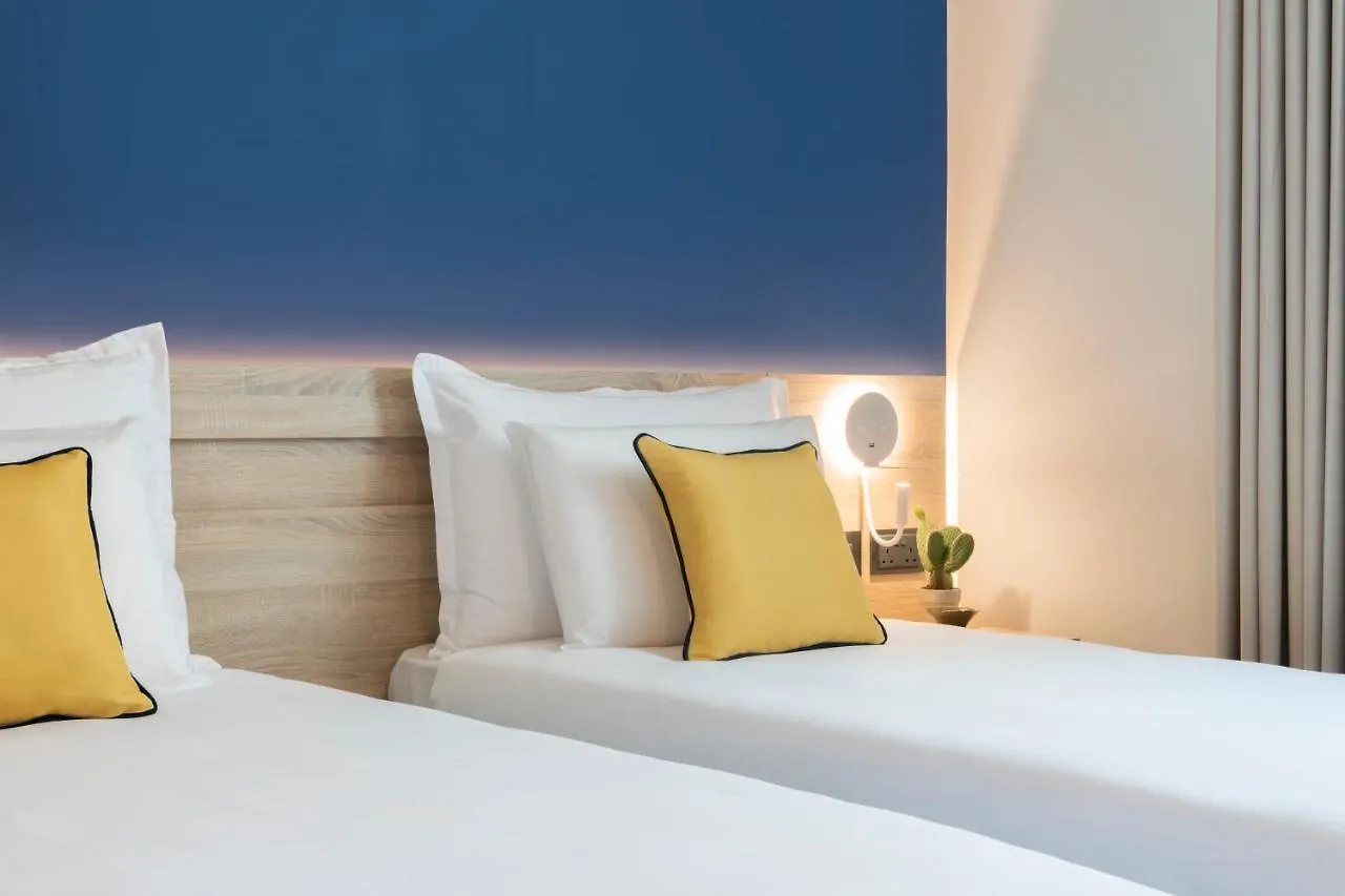 Antoniel Suites Saint Julian's 3*,
